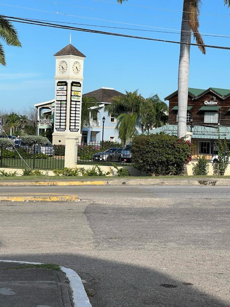 Apartament Ironshore Seaview Montego Bay Zewnętrze zdjęcie